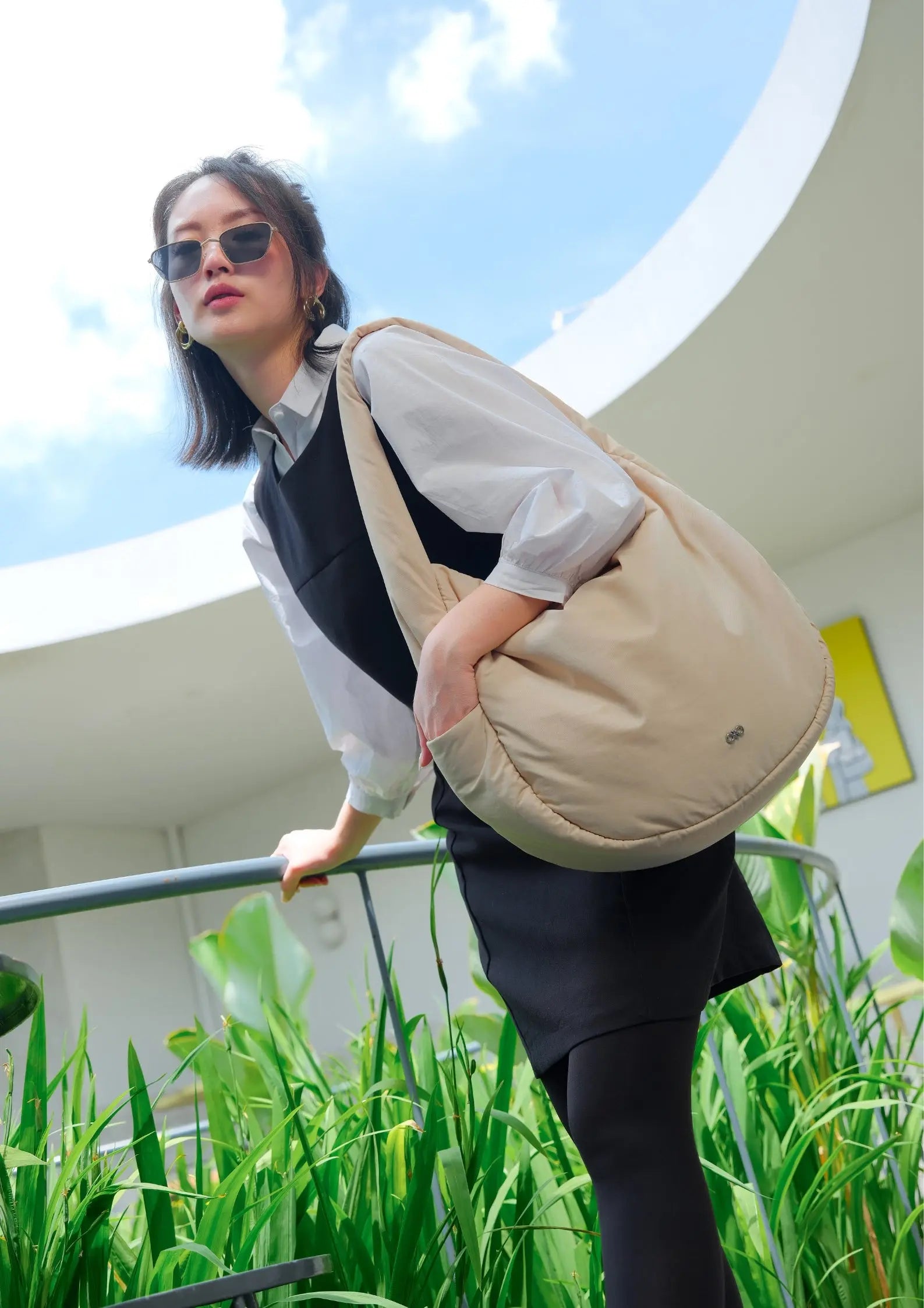 POSH SLOUCHY HOBO IN CRÈME The Sophia Label