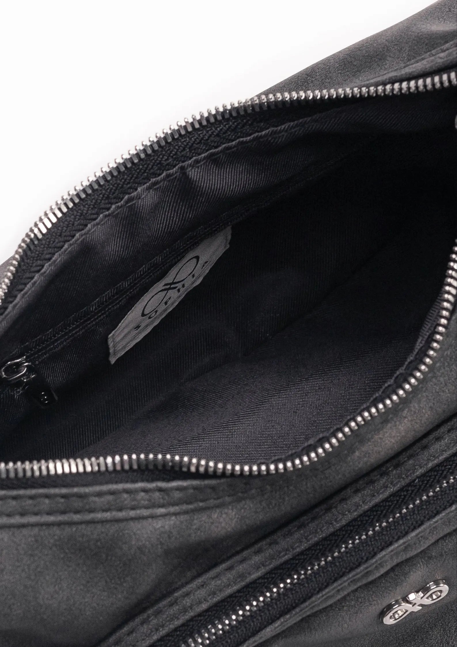 TATE POCKET HANDBAG IN ECLIPSE The Sophia Label