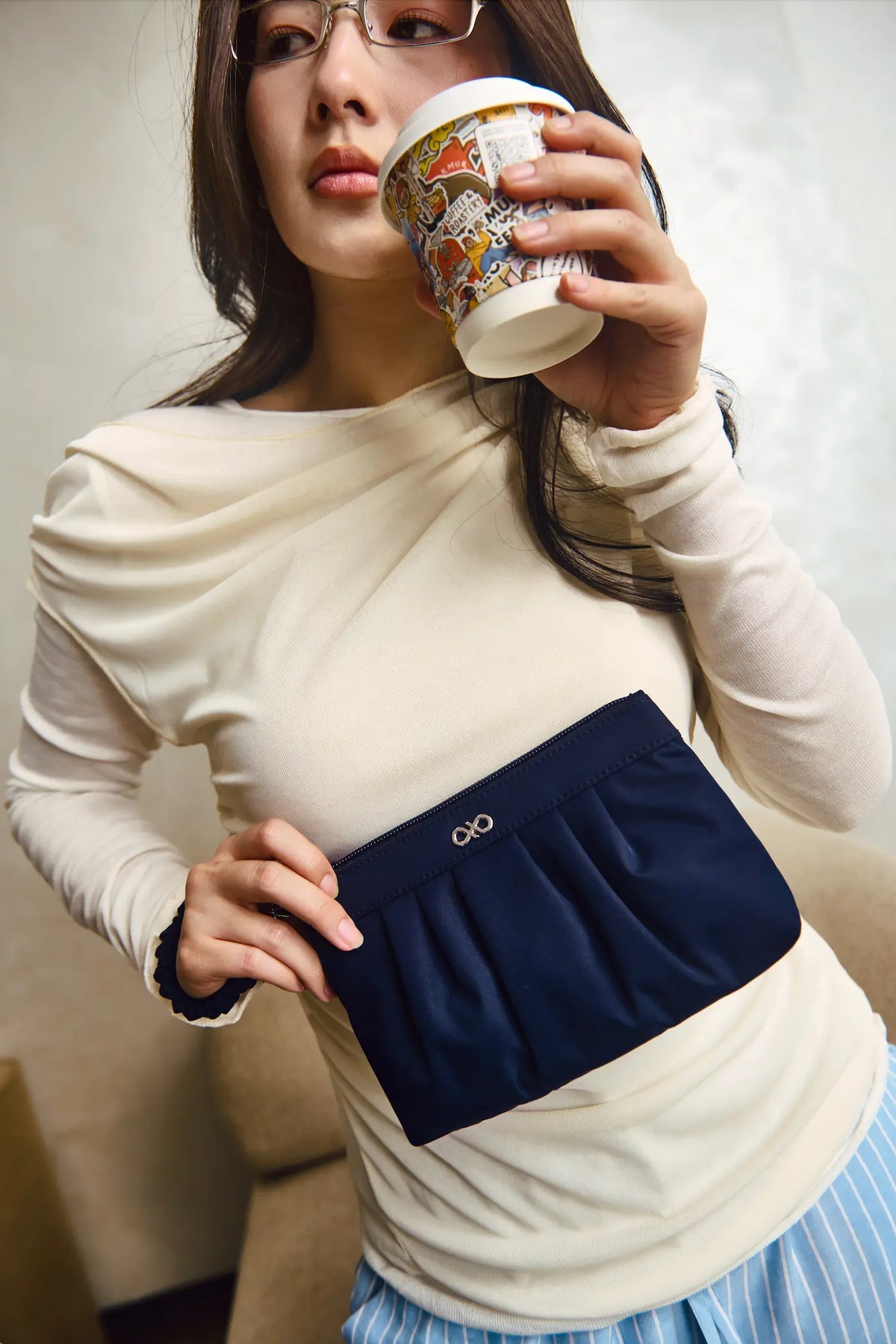 THE DAILY WRISTLET IN MIDNIGHT