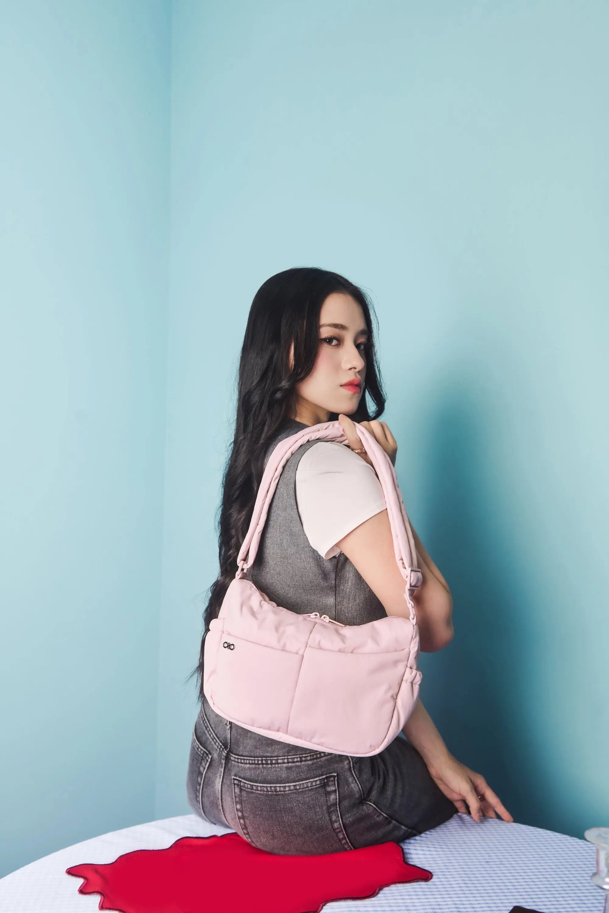 MINI SIGNATURE POCKET CROSSBODY BAG IN POSH BLOOM PINK