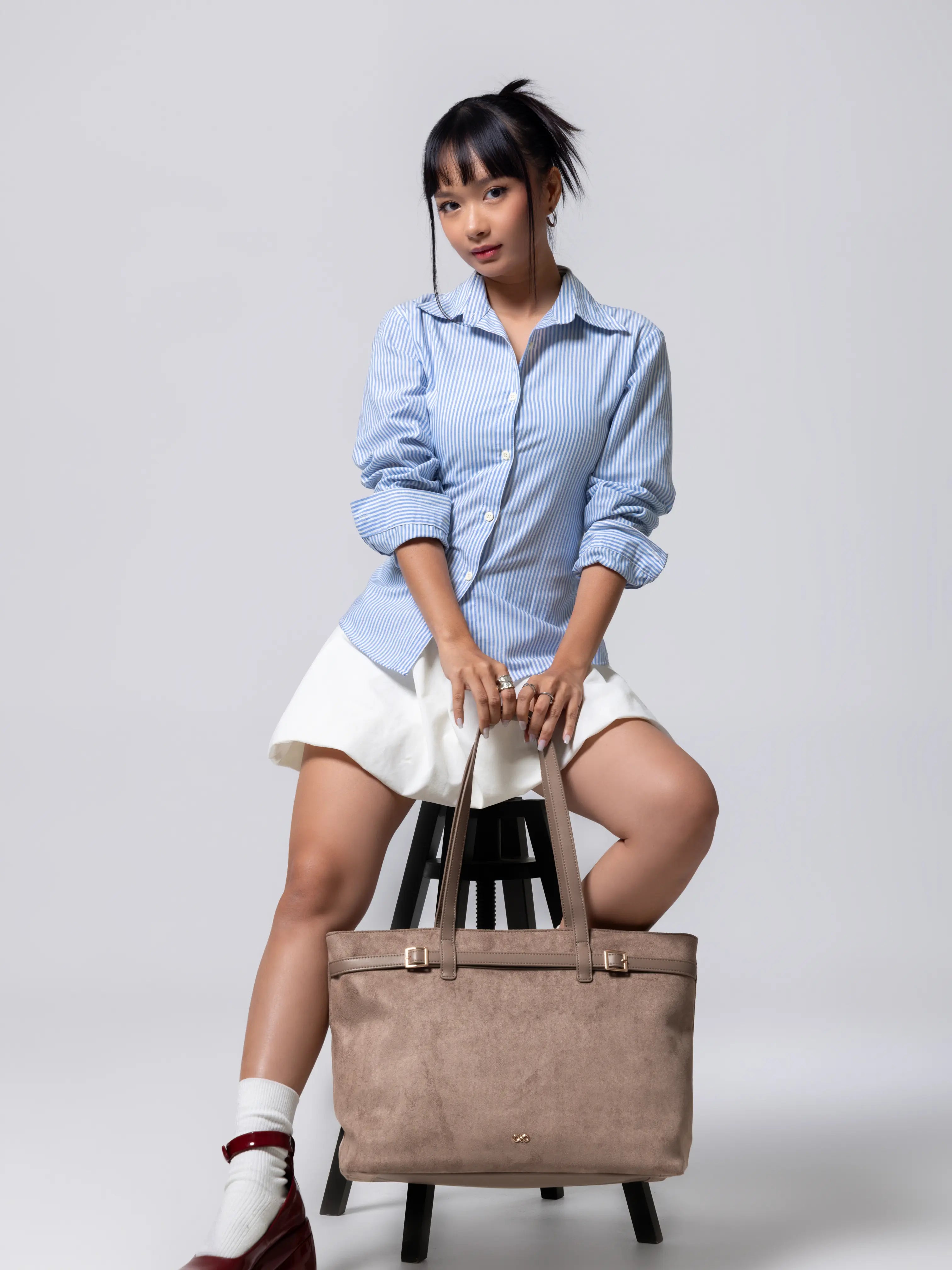 VALENTINA SUEDE TOTE BAG IN DUNE TSL Singapore