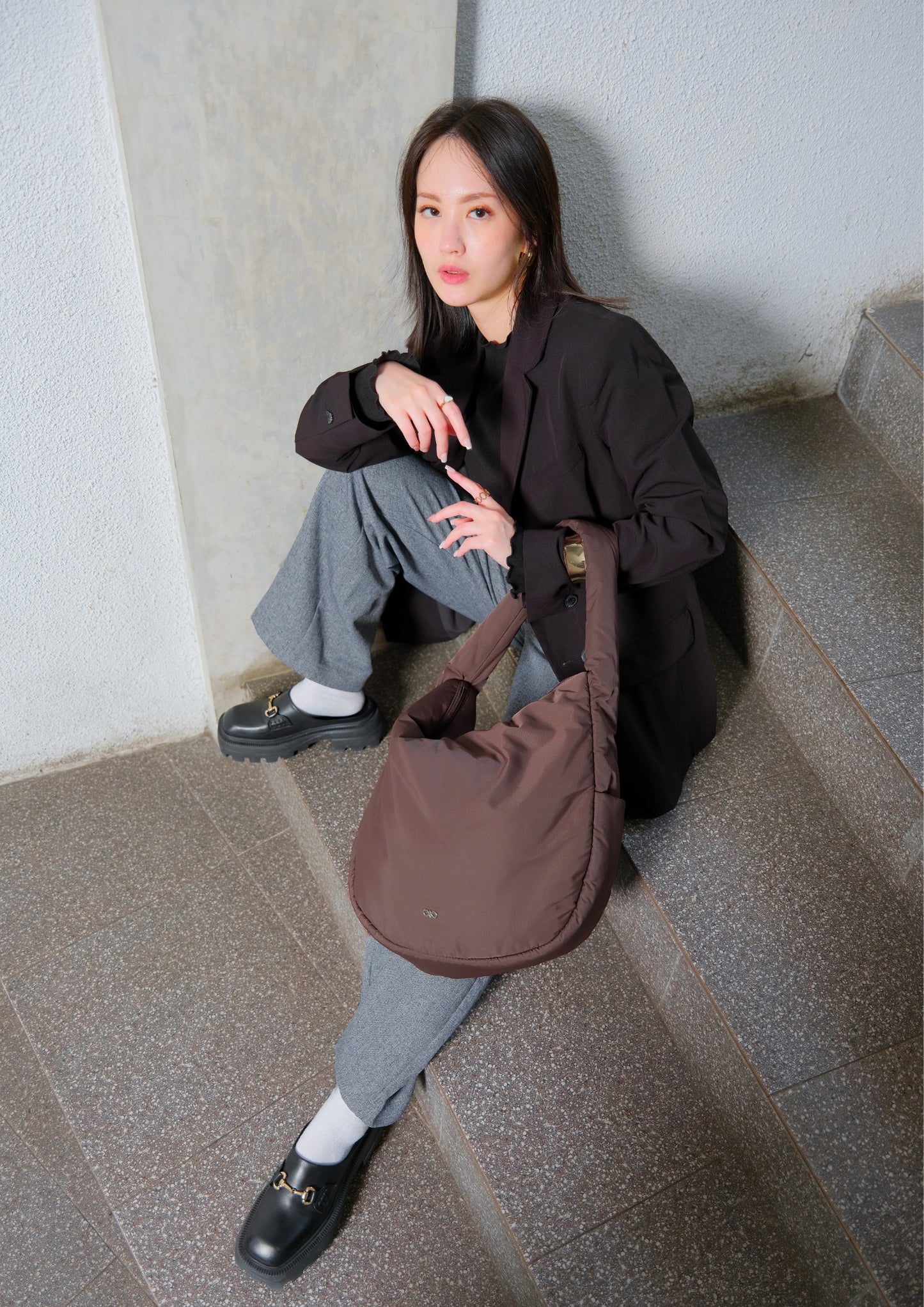 POSH SLOUCHY HOBO IN TRUFFLE