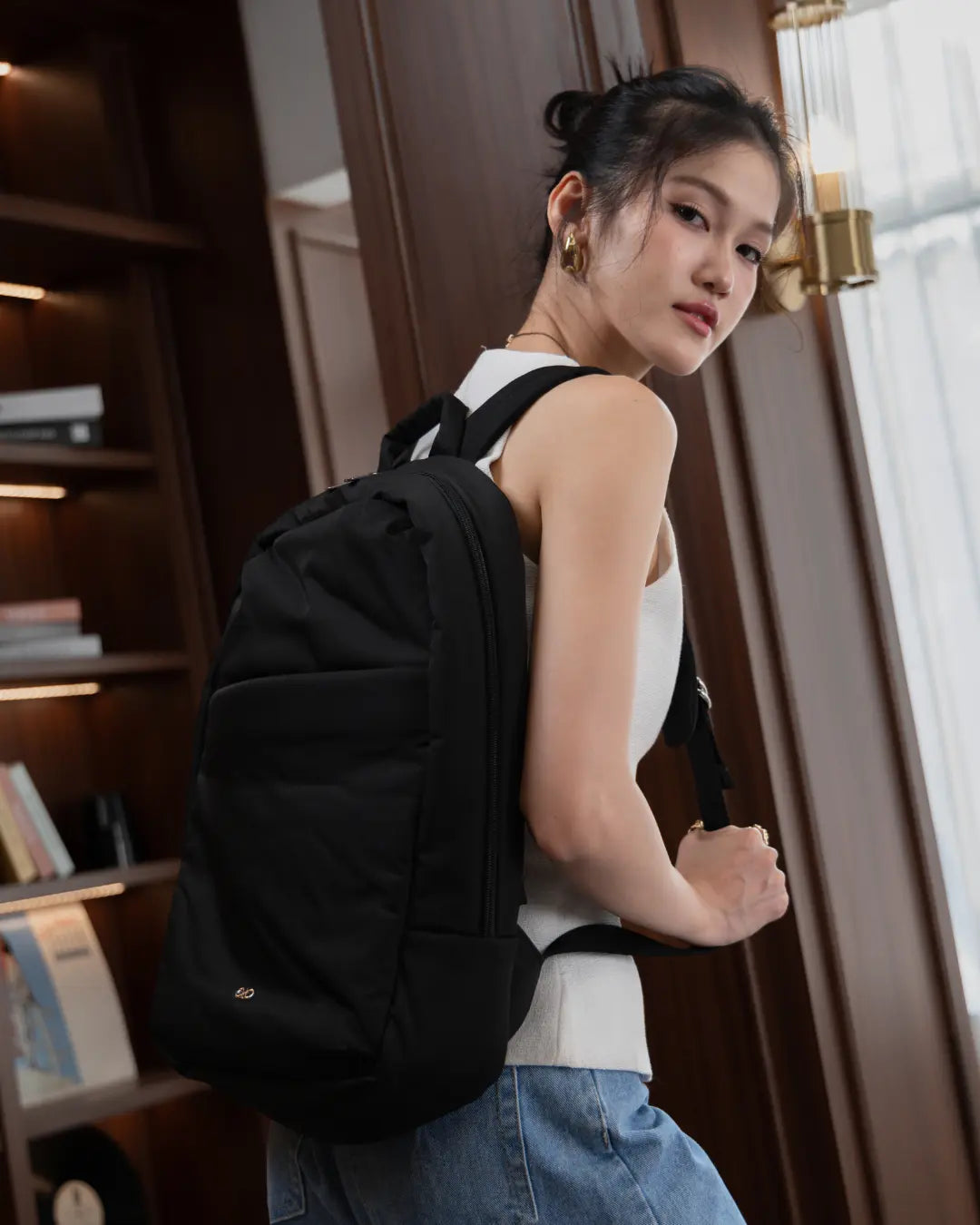 COSY LUXE XL COMMUTER BACKPACK IN JET BLACK TSL Singapore