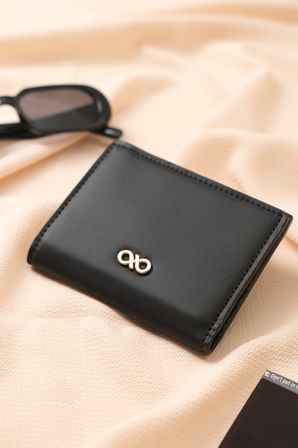 EDEN MAGIC PETITE WALLET IN BLACK