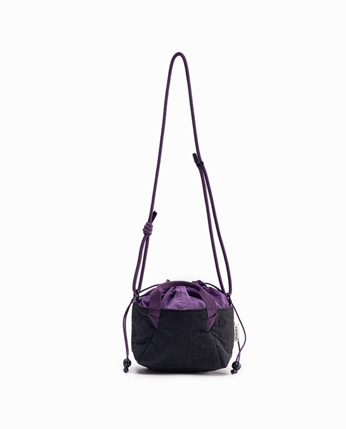 CUTESY MINI TOTE IN RAVEN