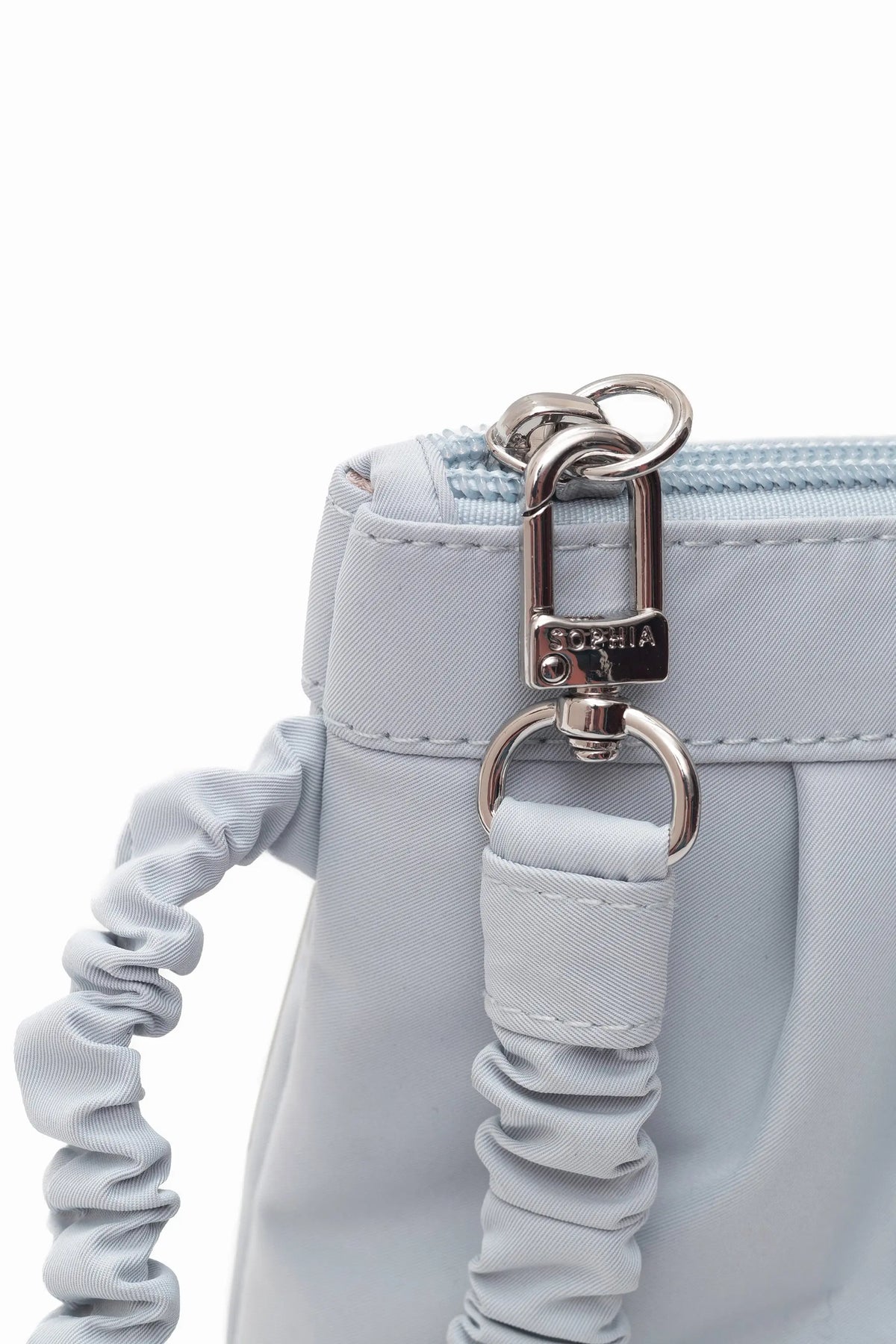 THE DAILY WRISTLET IN FROST 