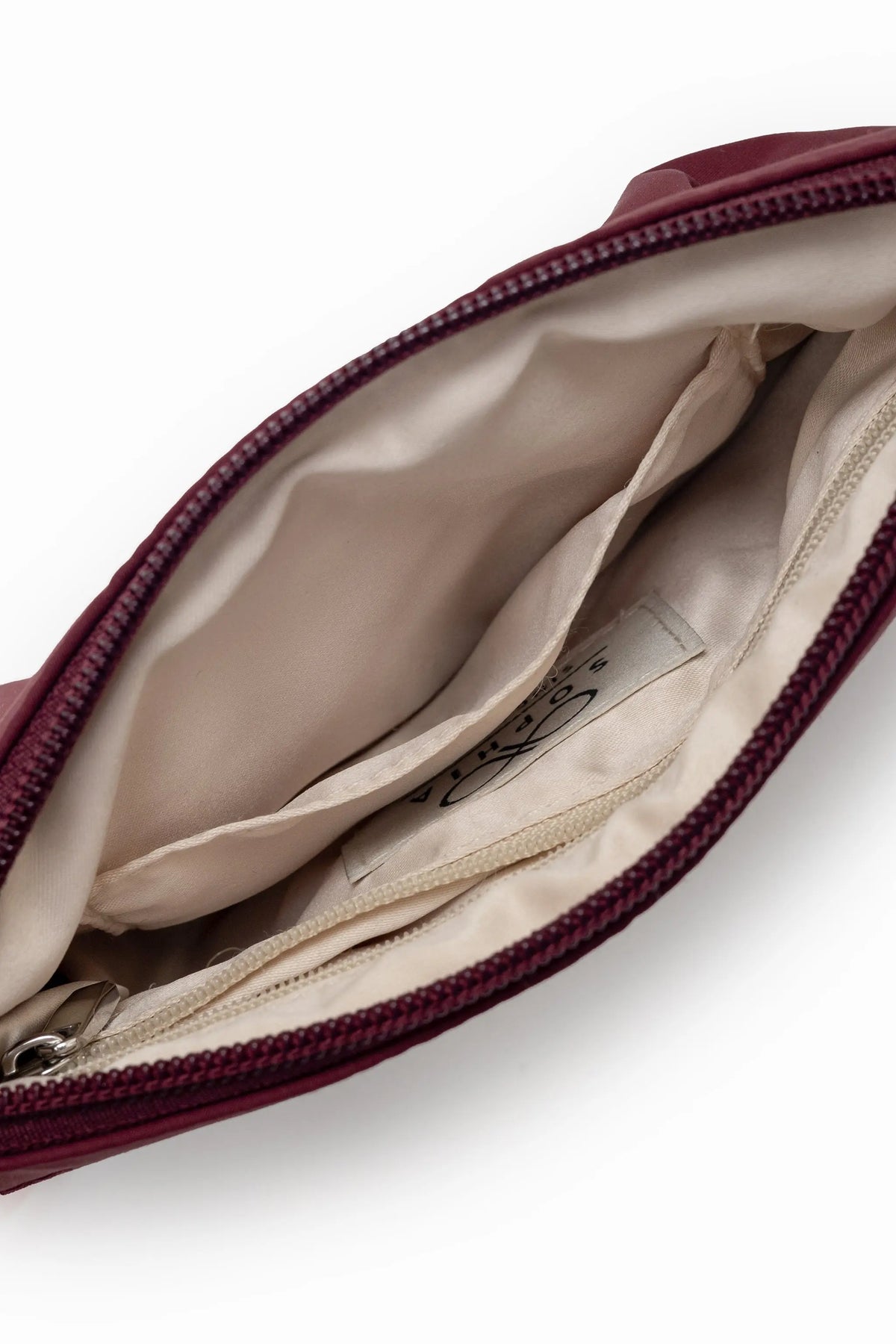 THE DAILY WRISTLET IN WINE 