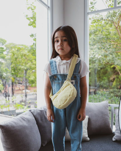 MICRO COSY PUFFY CROSSBODY BAG IN DAFFODIL (S)