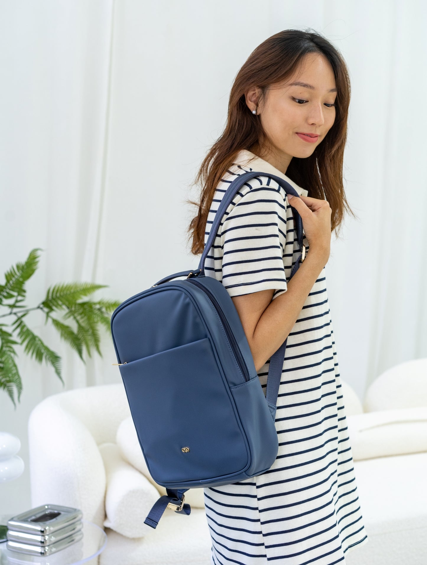 RHEA MAGIC LAPTOP BACKPACK IN NAVY