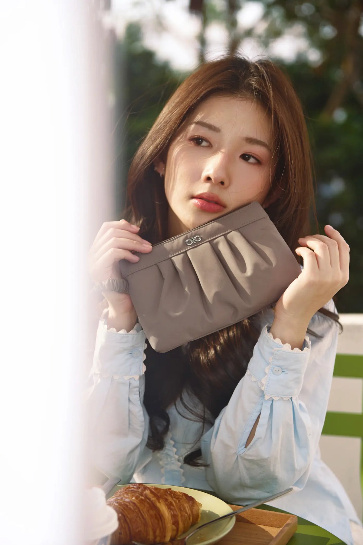 THE DAILY WRISTLET IN TAUPE 