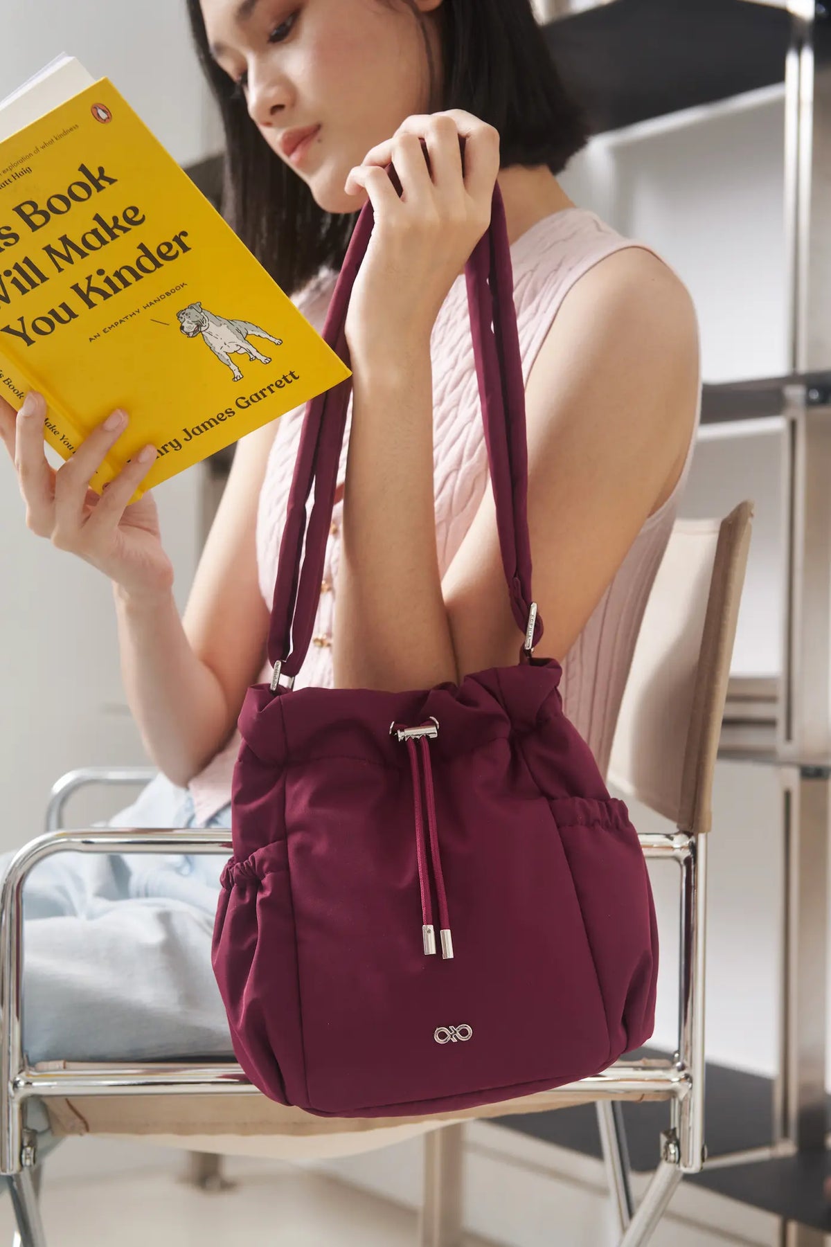 MINI COSY LUXE BUCKET BAG IN WINE 
