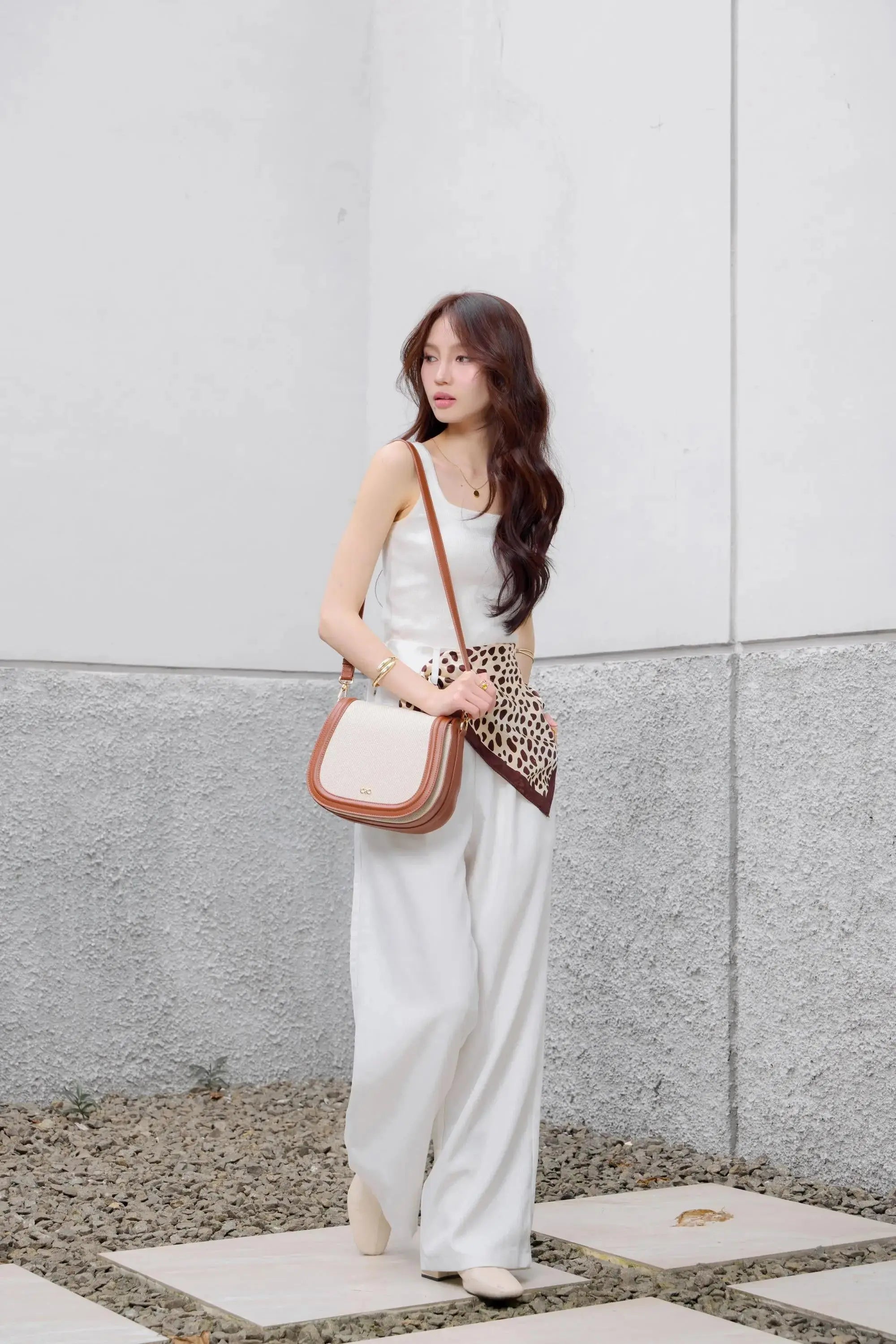 CALLY CANVAS SADDLE CROSSBODY BAG - The Sophia Label