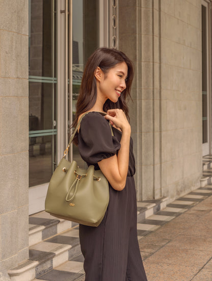 MINI REINA MAGIC BUCKET BAG IN OLIVE